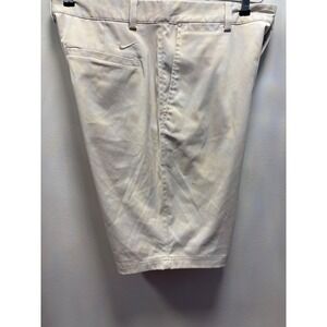 Nike Golf Shorts Men Beige Flat Front Performance Stretch Casual Athletic m